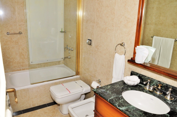 Imagen de la habitación del Hotel Imperial Park. Foto 9