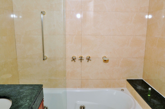 Imagen de la habitación del Hotel Imperial Park. Foto 10