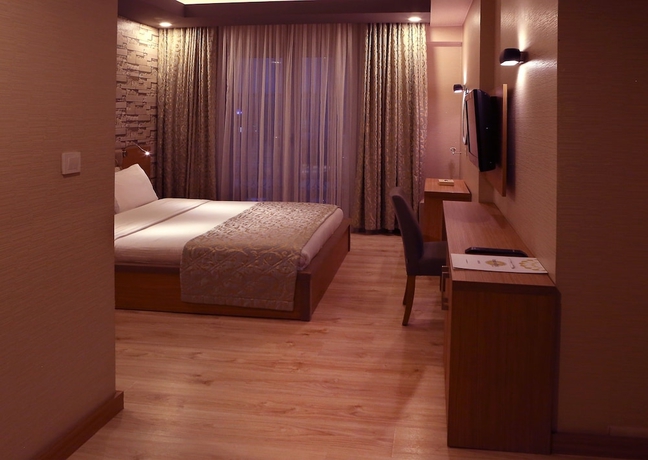 Imagen de la habitación del Hotel Imperial Park, Izmit. Foto 8