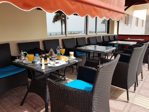 Imagen del bar/restaurante del Hotel Imperial Playa. Foto 5