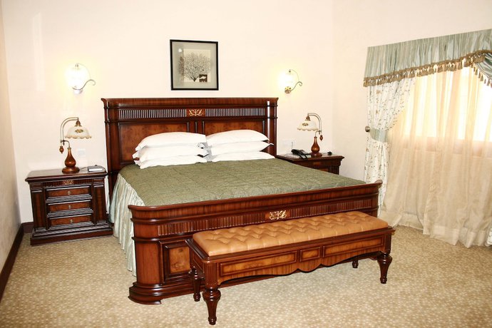 Imagen de la habitación del Hotel Imperial Royale. Foto 14