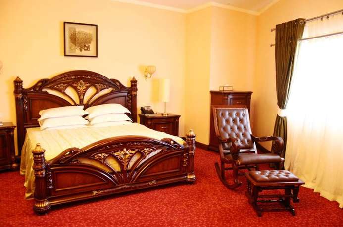 Imagen de la habitación del Hotel Imperial Royale. Foto 15