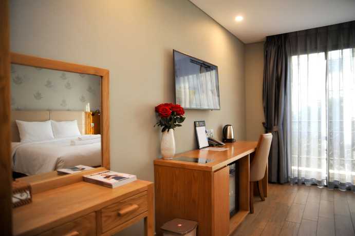 Imagen de la habitación del Hotel Imperial Saigon. Foto 4