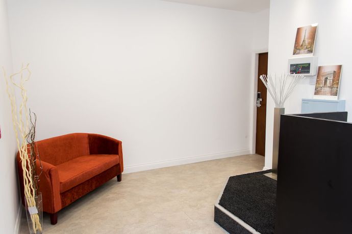 Imagen de los interiores del Hotel Imperial Salford. Foto 19
