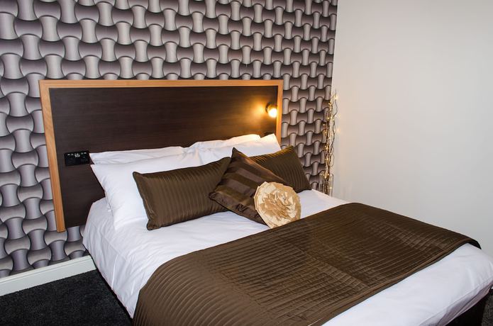 Imagen de la habitación del Hotel Imperial Salford. Foto 11