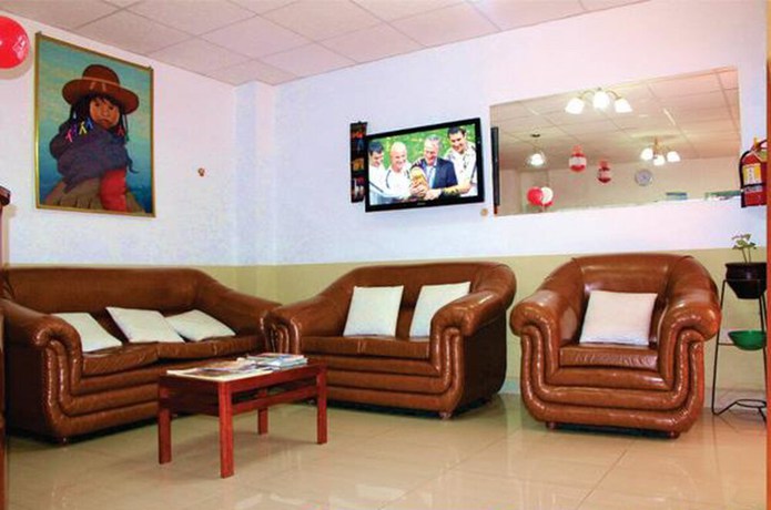 Imagen de los interiores del Hotel Imperial, San Jose de Huanicauri. Foto 19