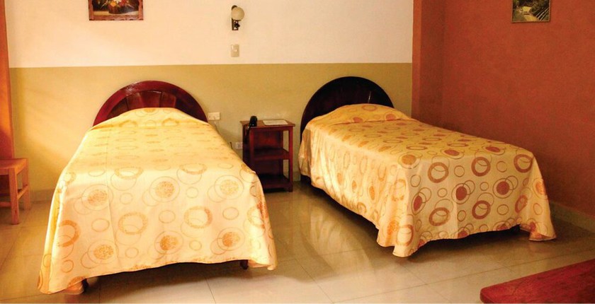 Imagen de la habitación del Hotel Imperial, San Jose de Huanicauri. Foto 12