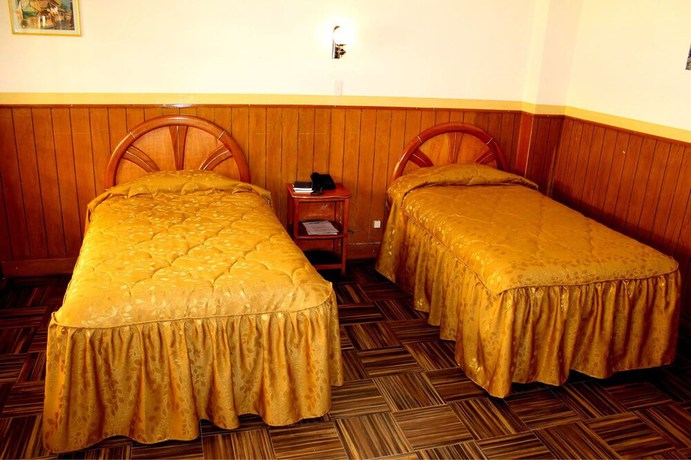 Imagen de la habitación del Hotel Imperial, San Jose de Huanicauri. Foto 14