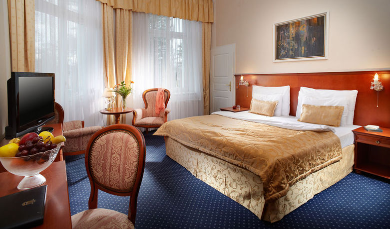 Imagen de la habitación del Hotel Imperial Spa. Foto 7
