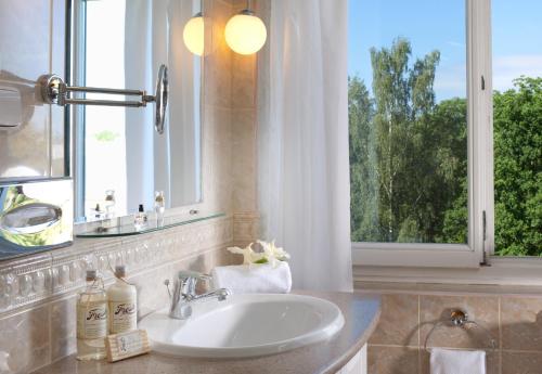 Imagen de la habitación del Hotel Imperial Spa & Kurhotel. Foto 4