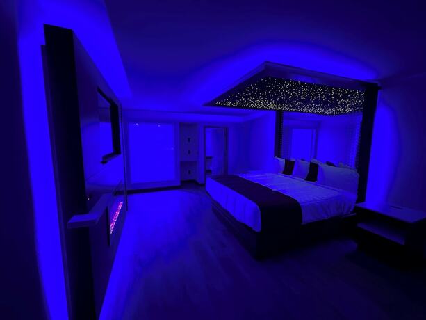 Imagen de la habitación del Hotel Imperial Suites, Dearborn. Foto 16