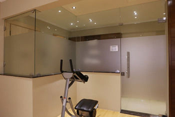 Imagen de la habitación del Hotel Imperial Suites. Foto 8