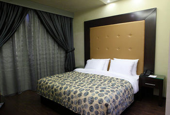 Imagen de los interiores del Hotel Imperial Suites. Foto 16