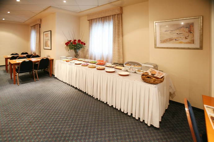 Imagen de los interiores del Hotel Imperial, TEL AVIV. Foto 16