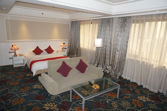 Imagen de los interiores del Hotel Imperial Traders. Foto 14