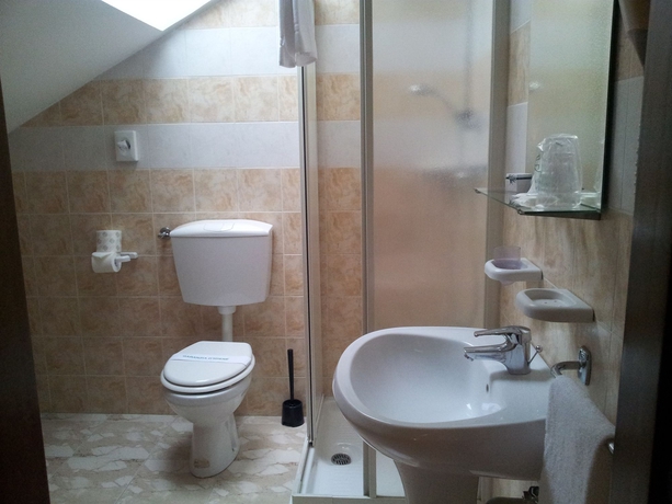 Imagen de la habitación del Hotel Imperial, Turín. Foto 12