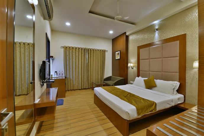 Imagen de la habitación del Hotel Imperial, Ujjain. Foto 5