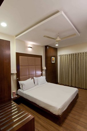 Imagen de la habitación del Hotel Imperial, Ujjain. Foto 7