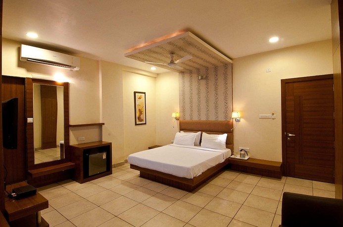 Imagen de la habitación del Hotel Imperial, Ujjain. Foto 8