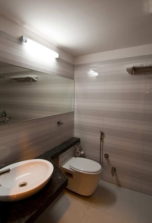 Imagen de la habitación del Hotel Imperial, Ujjain. Foto 9