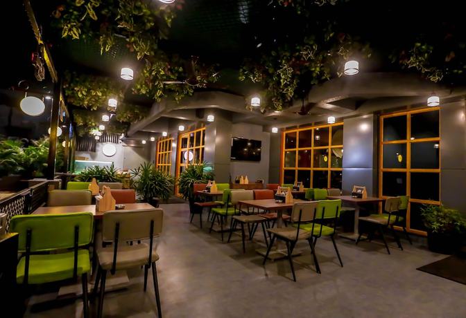 Imagen del bar/restaurante del Hotel Imperial, Vasai-Virar. Foto 2