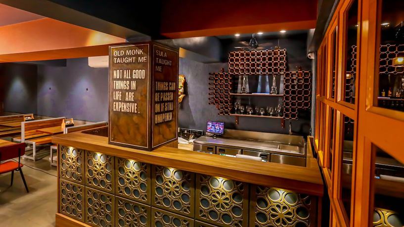 Imagen del bar/restaurante del Hotel Imperial, Vasai-Virar. Foto 9