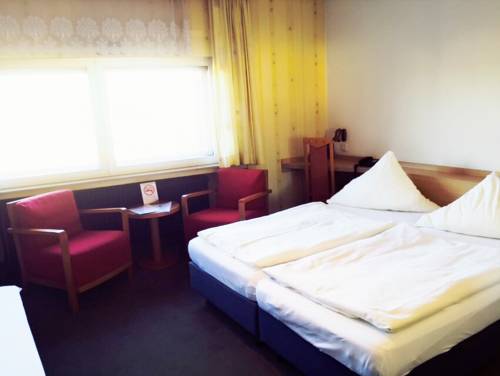 Imagen de la habitación del Hotel Imperial, Wuppertal. Foto 3