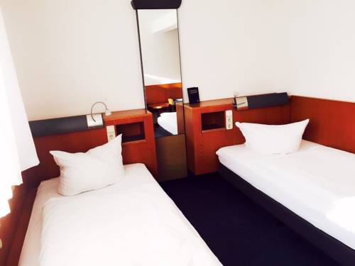 Imagen de la habitación del Hotel Imperial, Wuppertal. Foto 6