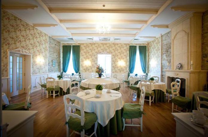 Imagen del bar/restaurante del Hotel Imperial & Champagne Spa. Foto 2