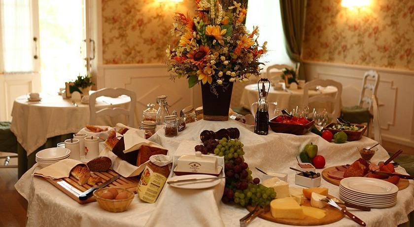 Imagen del bar/restaurante del Hotel Imperial & Champagne Spa. Foto 3