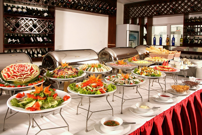 Imagen del bar/restaurante del Hotel Imperial and Spa. Foto 9