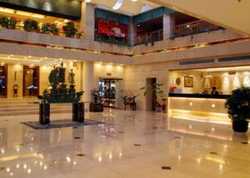 Imagen de los interiores del Hotel Imperial-Court. Foto 3
