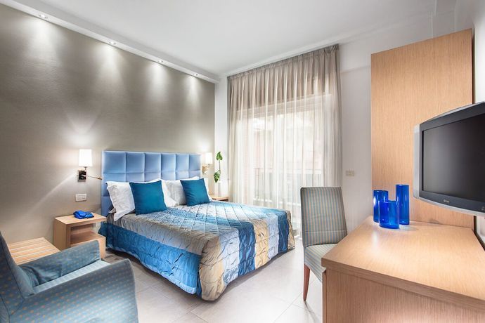 Imagen de la habitación del Hotel Imperiale, Cervia. Foto 13