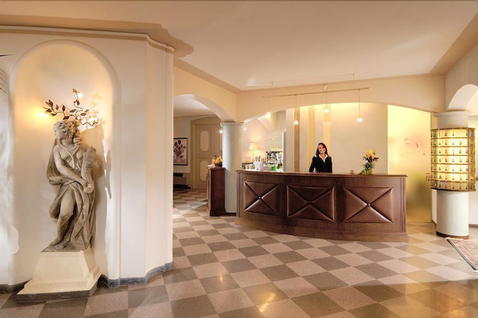 Imagen de los interiores del Hotel Imperiale, Cervia. Foto 17