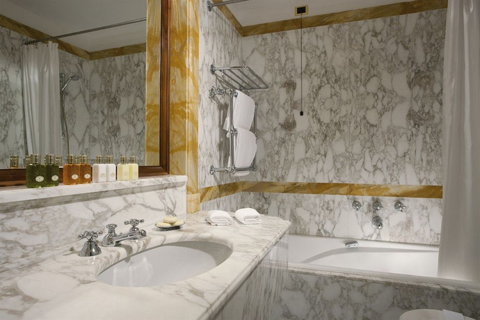 Imagen de la habitación del Hotel Imperiale Palace. Foto 8