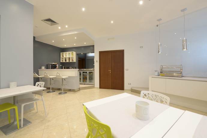 Imagen del bar/restaurante del Hotel Imperiali. Foto 3