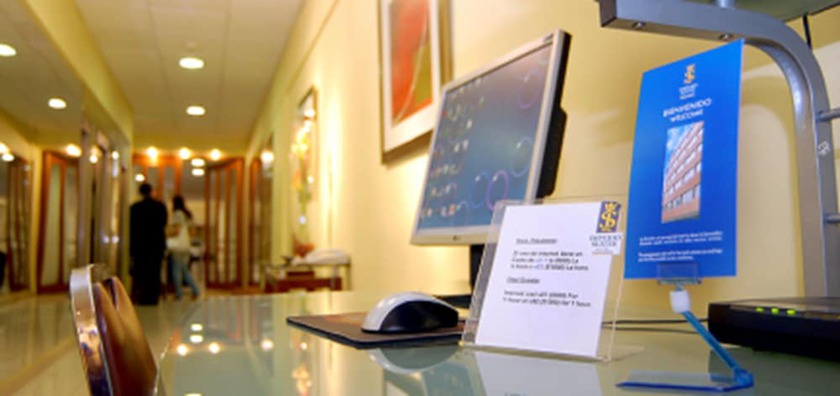 Imagen de los interiores del Hotel Imperio, Santiago Centro. Foto 10