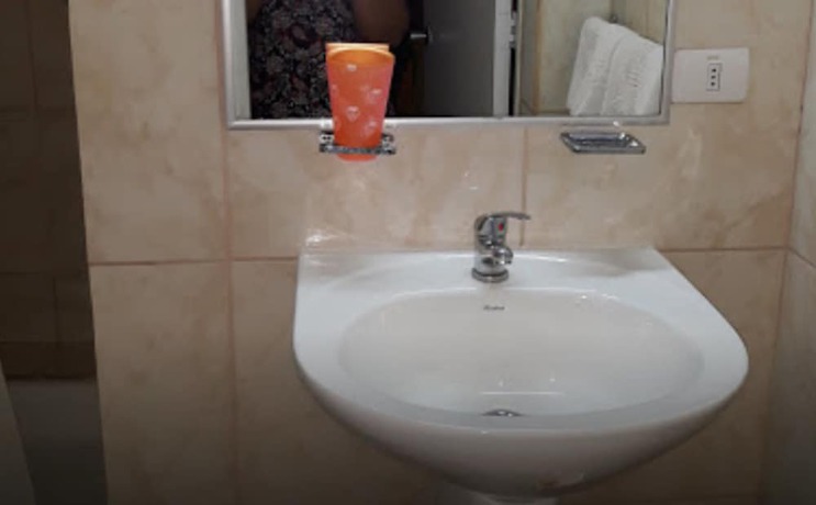 Imagen de la habitación del Hotel Imperio, Santiago Centro. Foto 7