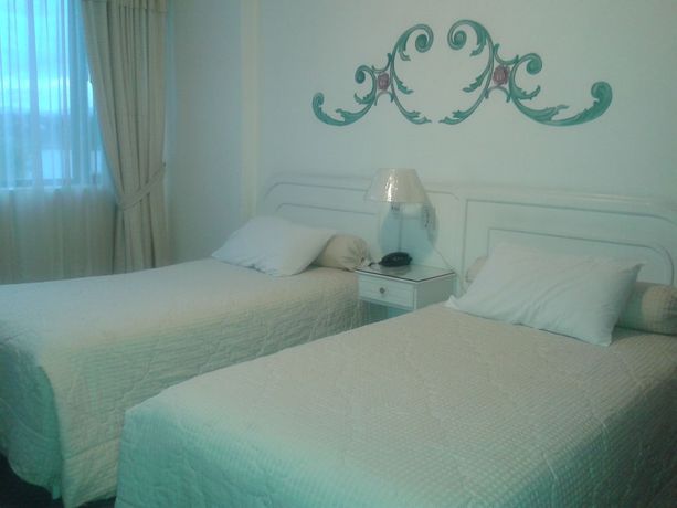 Imagen de la habitación del Hotel Imperio del Sol. Foto 6