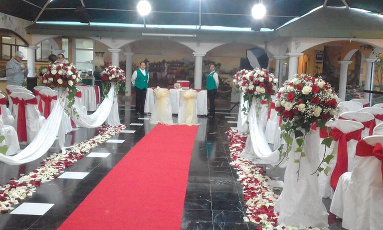 Imagen de los interiores del Hotel Imperio del Sol. Foto 18