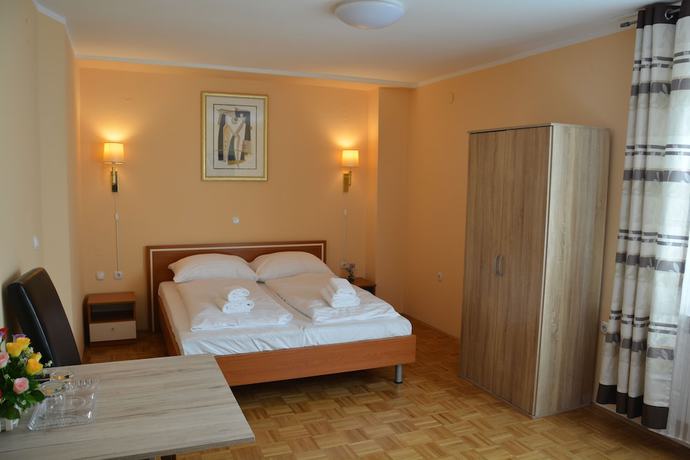 Imagen de la habitación del Hotel Imperium. Foto 12
