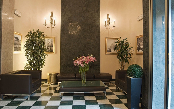 Imagen de los interiores del Hotel Impero, CREMONA. Foto 15