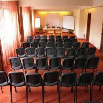 Imagen general del Hotel Impero, Oradea. Foto 4