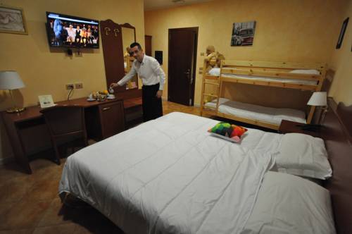 Imagen de la habitación del Hotel Impero Varese Beauty & Spa. Foto 16