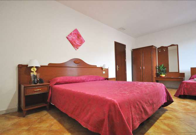 Imagen de la habitación del Hotel Impero Varese. Foto 14