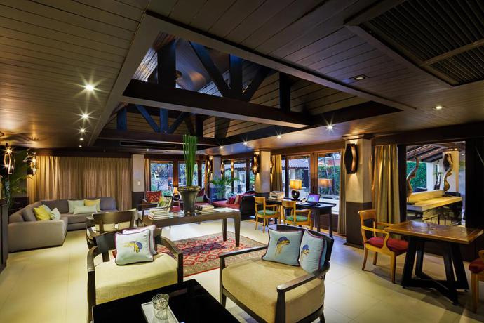 Imagen de los interiores del Hotel Impiana Resort Patong. Foto 11