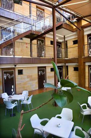 Imagen de los interiores del Hotel Imprenta Musical Alojamiento. Foto 13