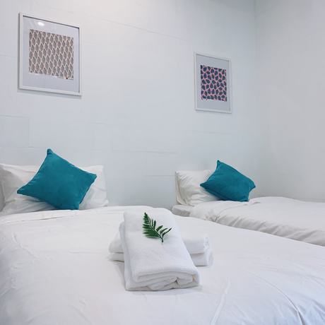 Imagen de la habitación del Hotel Impress. Foto 3