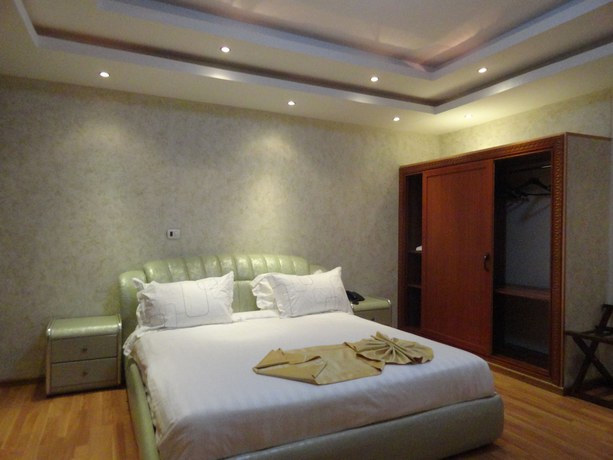 Imagen de la habitación del Hotel Impress. Foto 3