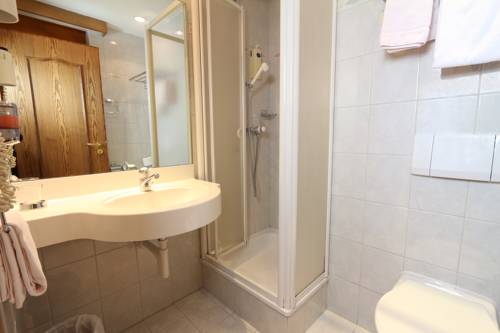 Imagen de la habitación del Hotel Imseng. Foto 4